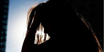 MUJER GESTANTE INTENTA QUITARSE LA VIDA
