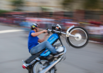 SUJETO ALCOHOLIZADO PONÍA EN RIESGO LA VIDA DE PERSONAS