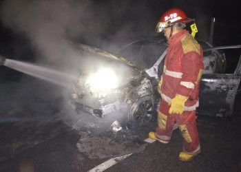 VEHÍCULO QUEDO INSERVIBLE