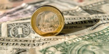 Atención! La cotización del euro cae hasta  1,08 dólares