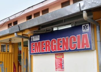 VIOLENTO CHOQUE DEJA TRES  HERIDOS