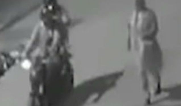 RAQUETEROS EN MOTO  ASALTAN Y ROBAN A JOVEN  CIUDADANO