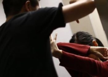 BRUTAL AGRESIÓN A SU PAREJA