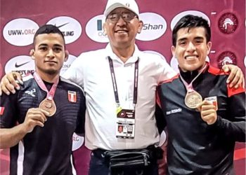 Cinco luchadores peruanos clasifican a los Juegos  Panamericanos Santiago 2023