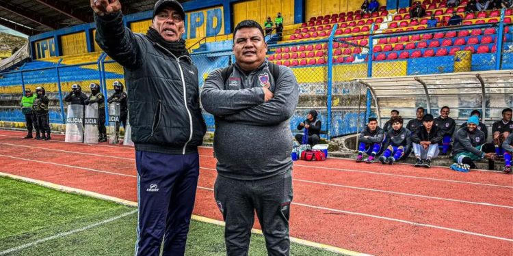 Francisco Pizarro fue elegido como entrenador de UTC tras la salida de Marcelo Grioni