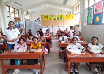 MADRES CONTRIBUYEN A PRESERVAR CADENA DE CALIDAD E  INOCUIDAD DEL SERVICIO ALIMENTARIO ESCOLAR DE QALI WARMA