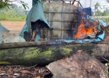 DESTRUYEN POZA DE MACERACIÓN DE COCA E INSUMOS QUÍMICOS