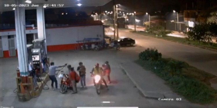 VALIENTE TRABAJADOR FRUSTRA ASALTO A GRIFO “LA JOYA”